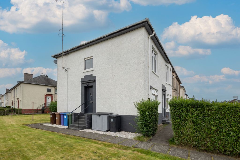 Property photo 1 of 27