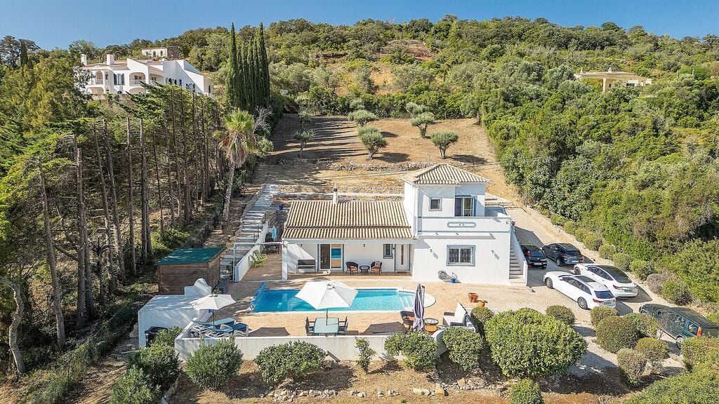 Property photo 1 of 25 Algarve Villa Ptsaov389 1