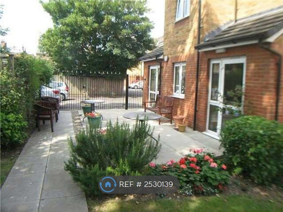 Property photo 3 of 8