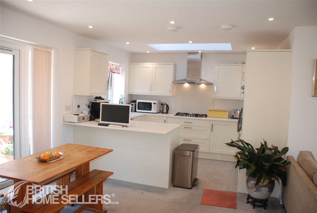 Property photo 3 of 19 Picture No. 05