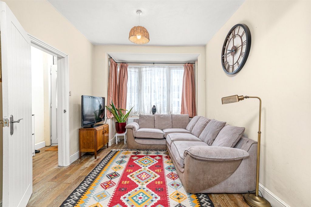 Property photo 2 of 19 Reception Room