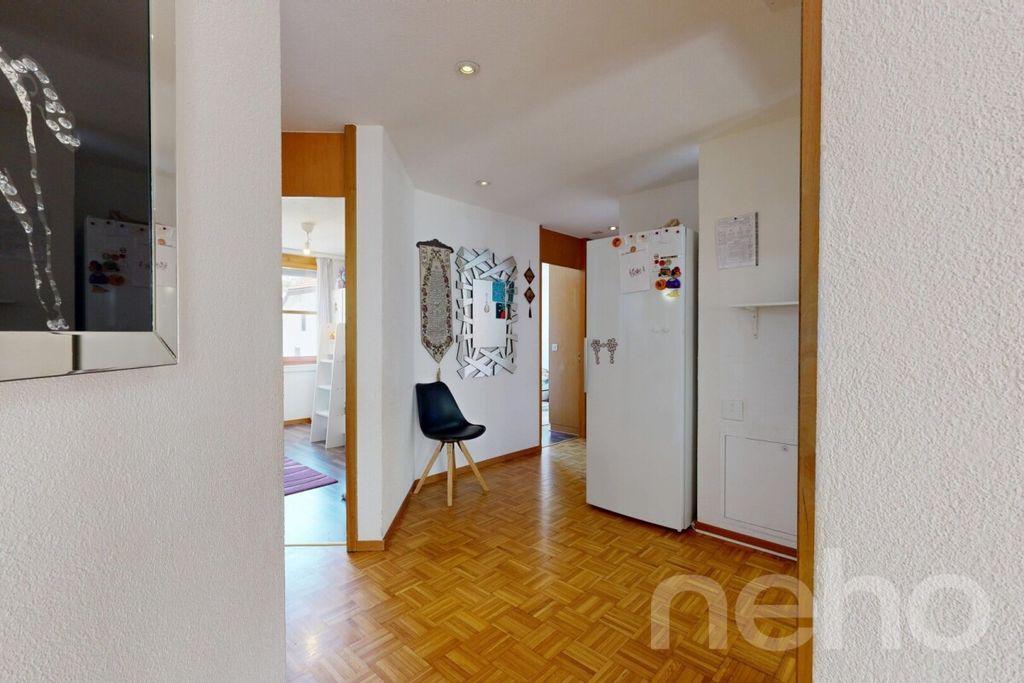 Property photo 3 of 12
