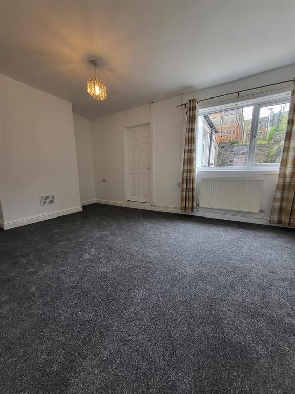 Property photo 3 of 15 Rear Reception Room.Jpg