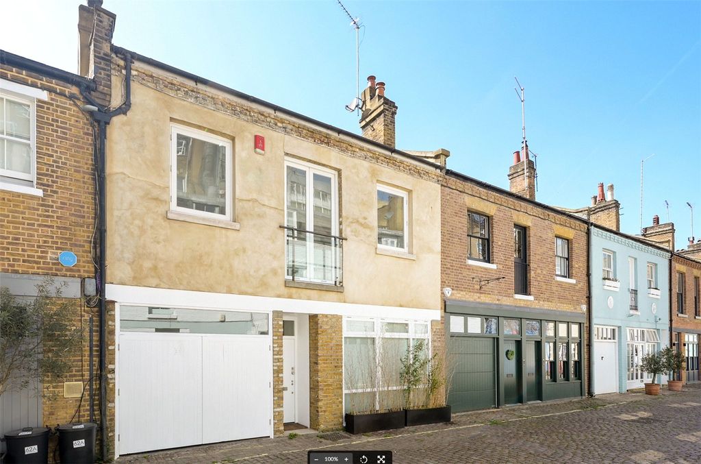 Property photo 1 of 14 External