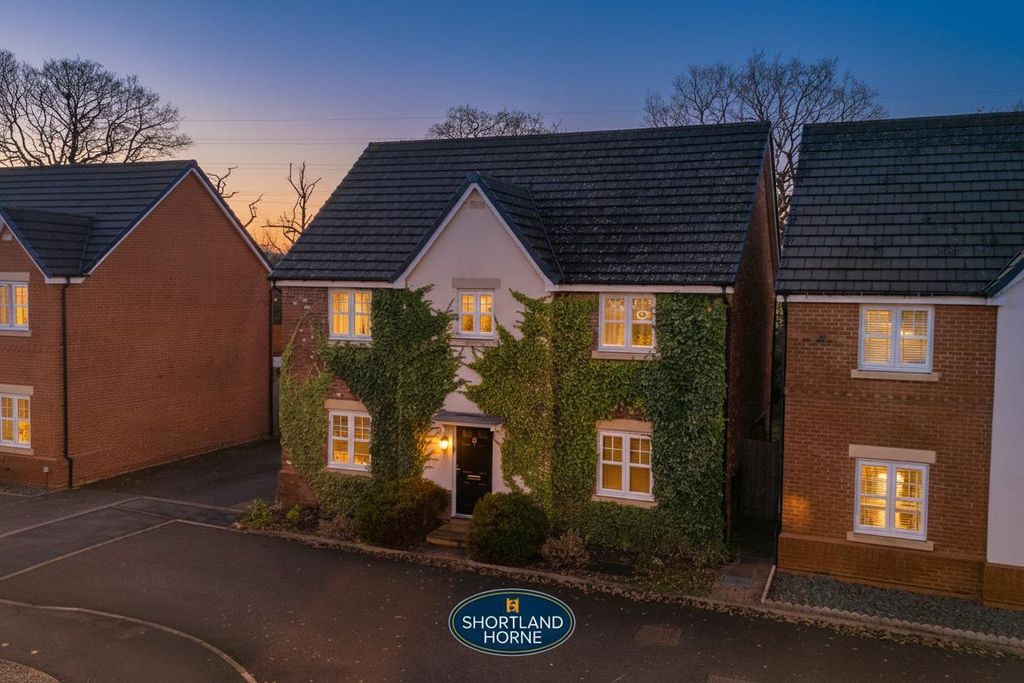 Property photo 1 of 23 664A3Be9-5641-4Ad7-804c-8Db8597B7367.Png