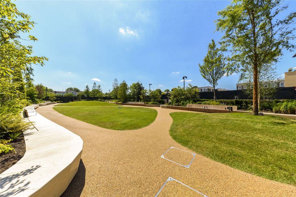 Property photo 2 of 13 External