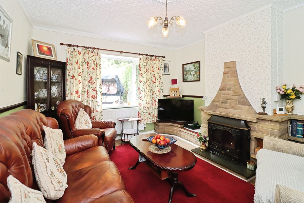 Property photo 2 of 16