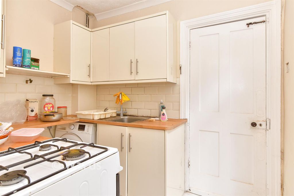 Property photo 2 of 13 Kitchen