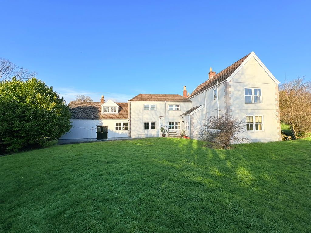 Property photo 1 of 48 Img_3447