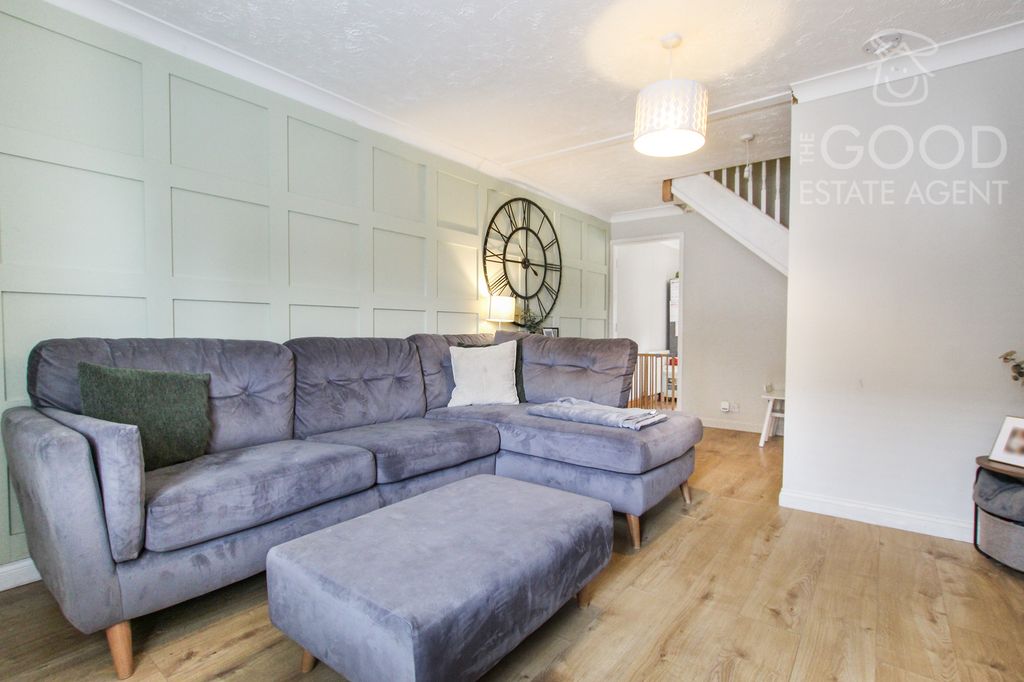Property photo 3 of 14