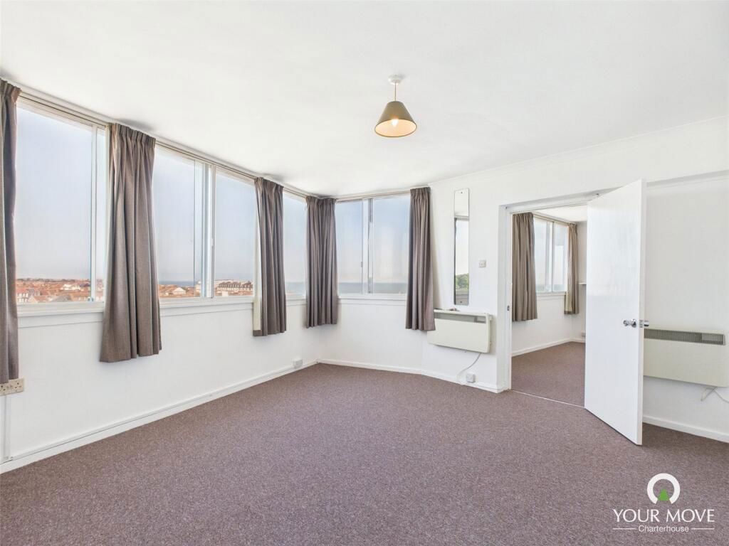 Property photo 3 of 9