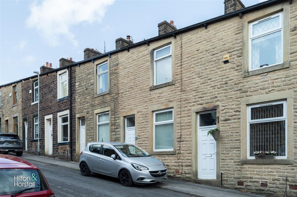 Property photo 1 of 11 Parker Street