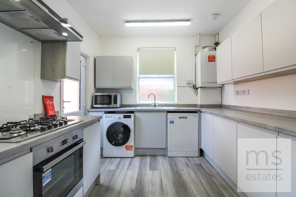 Property photo 3 of 22 Img_0605.Jpg