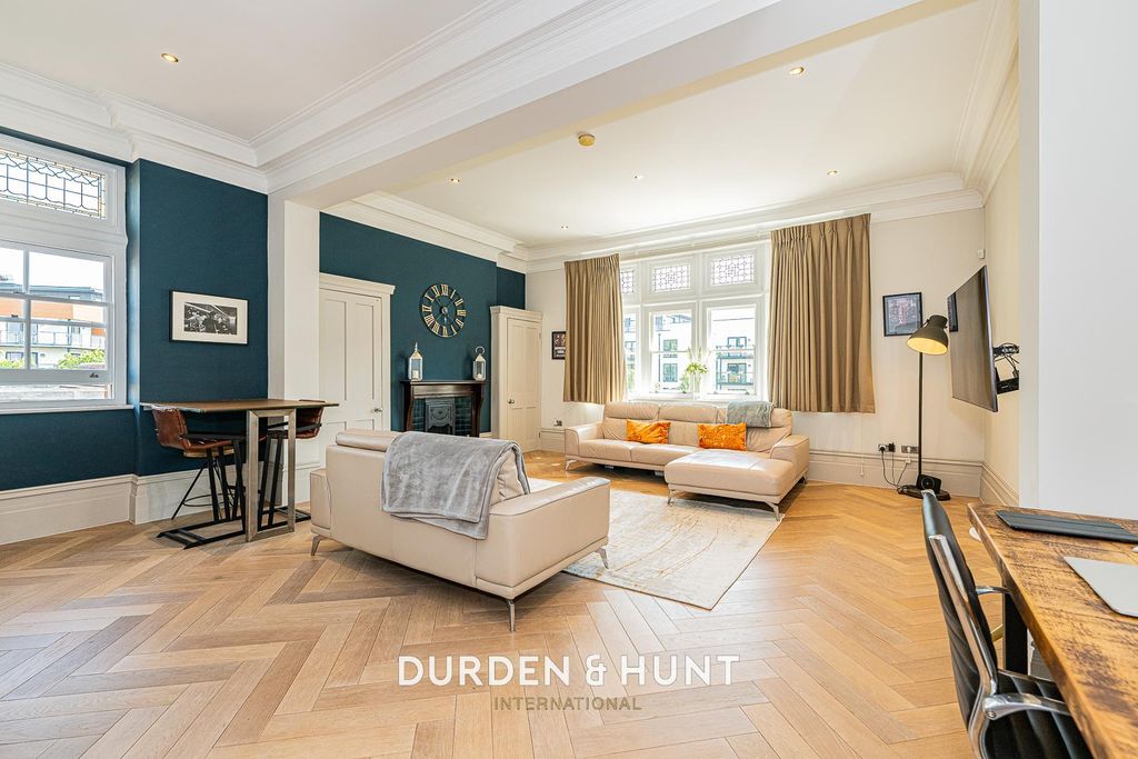 Property photo 2 of 27 Grange-16.Jpg