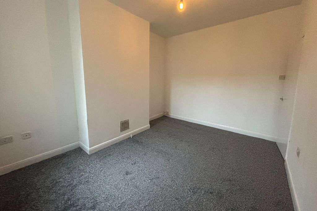 Property photo 3 of 9 Processed-25C676F9-Eed7-4Aec-B5E1-Db44165Dd971