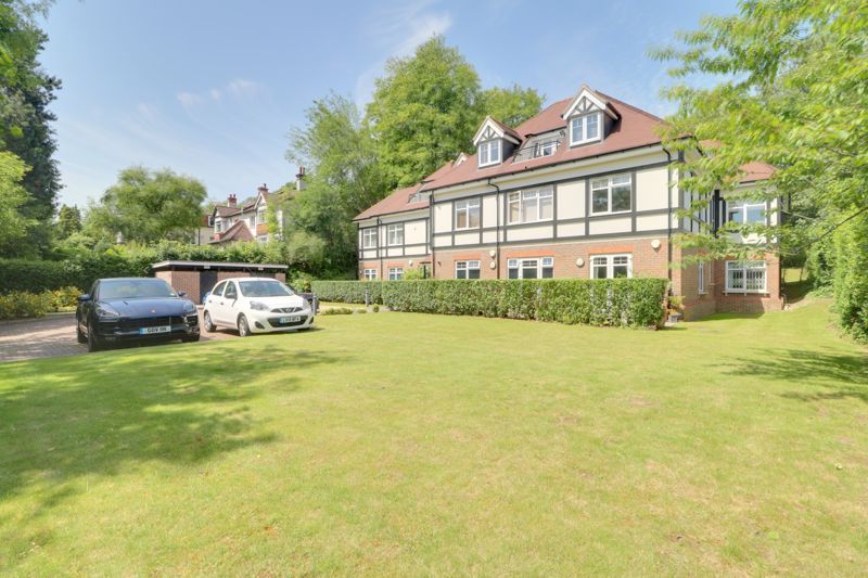 Property photo 2 of 9 Photo 11