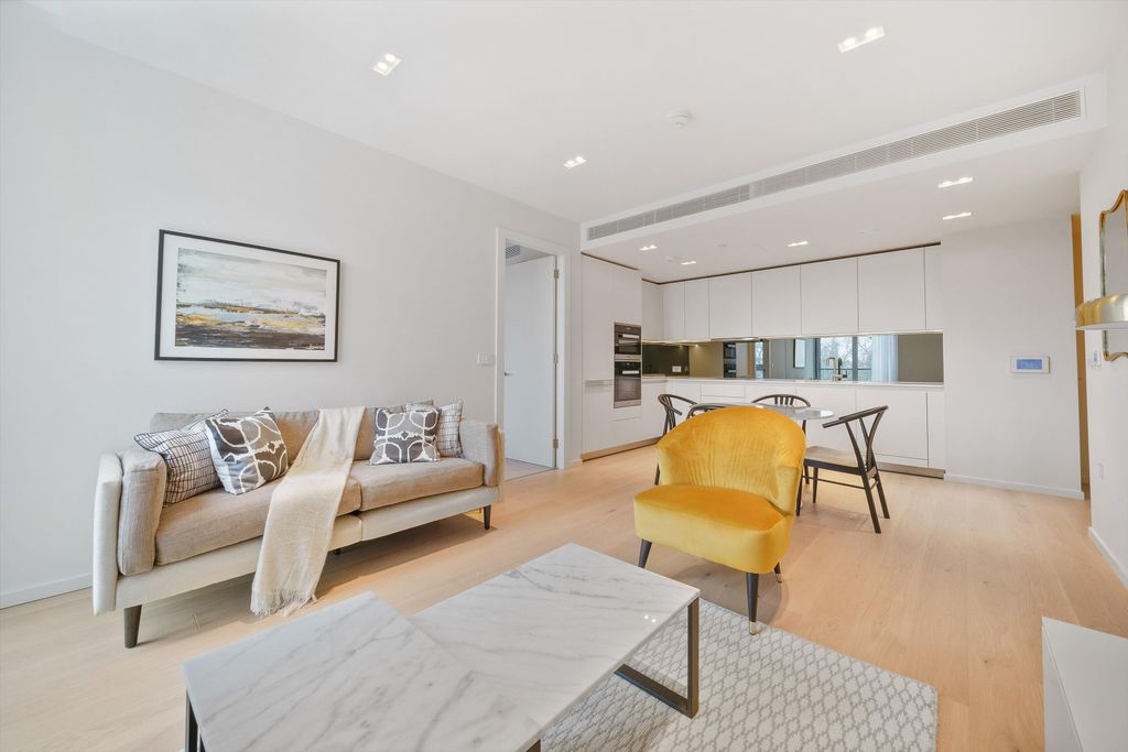 Property photo 3 of 16 Image