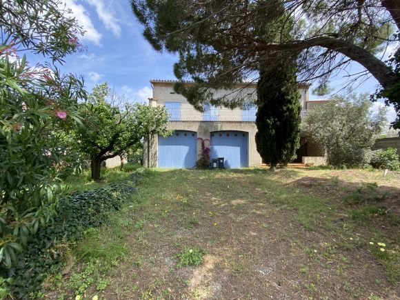 Property photo 1 of 11
