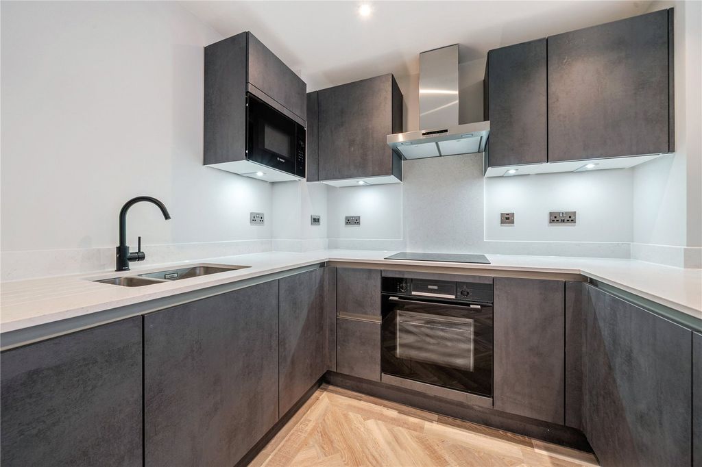 Property photo 1 of 14 Picture No. 01