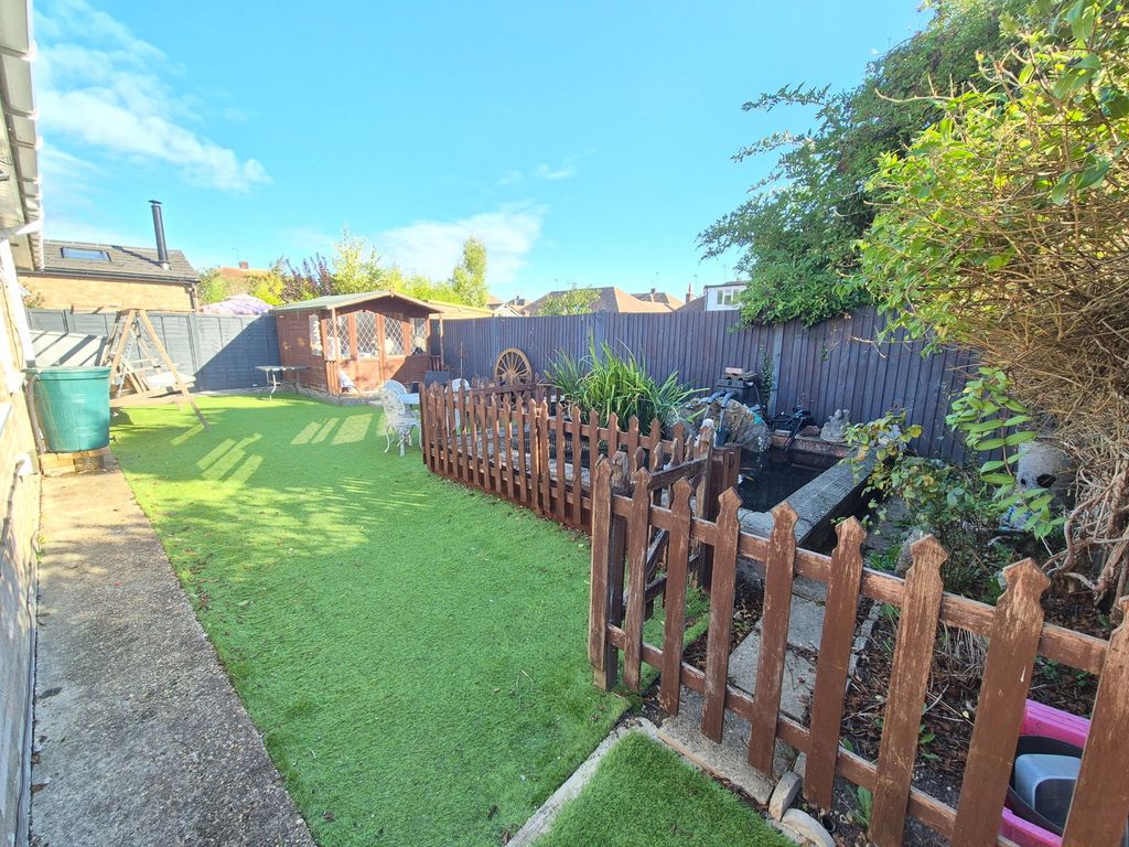 Property photo 2 of 14