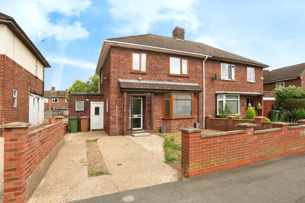 Property photo 1 of 9