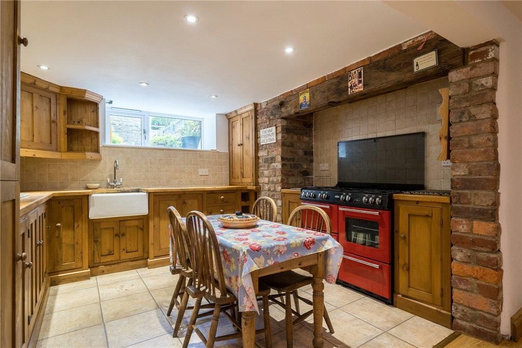 Property photo 2 of 8 0 General