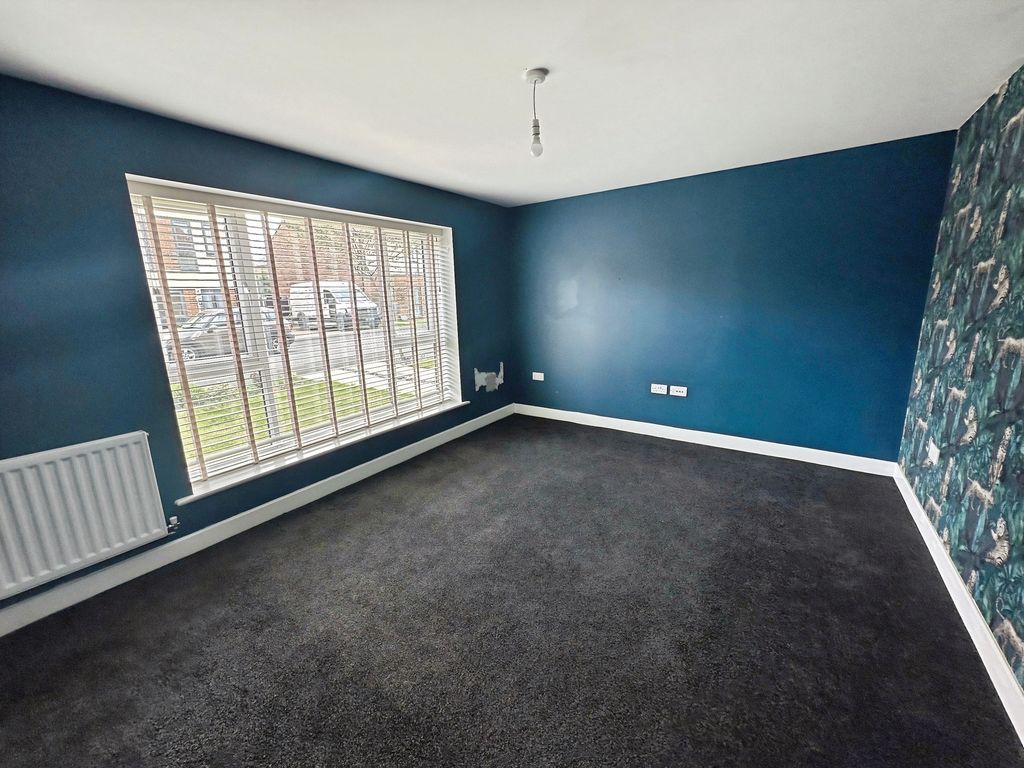 Property photo 2 of 18 Photo 15