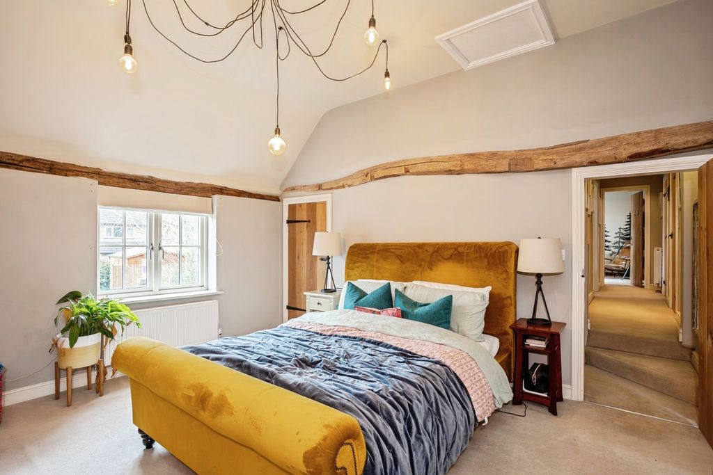 Property photo 3 of 29 Pbox-Img.Jpg