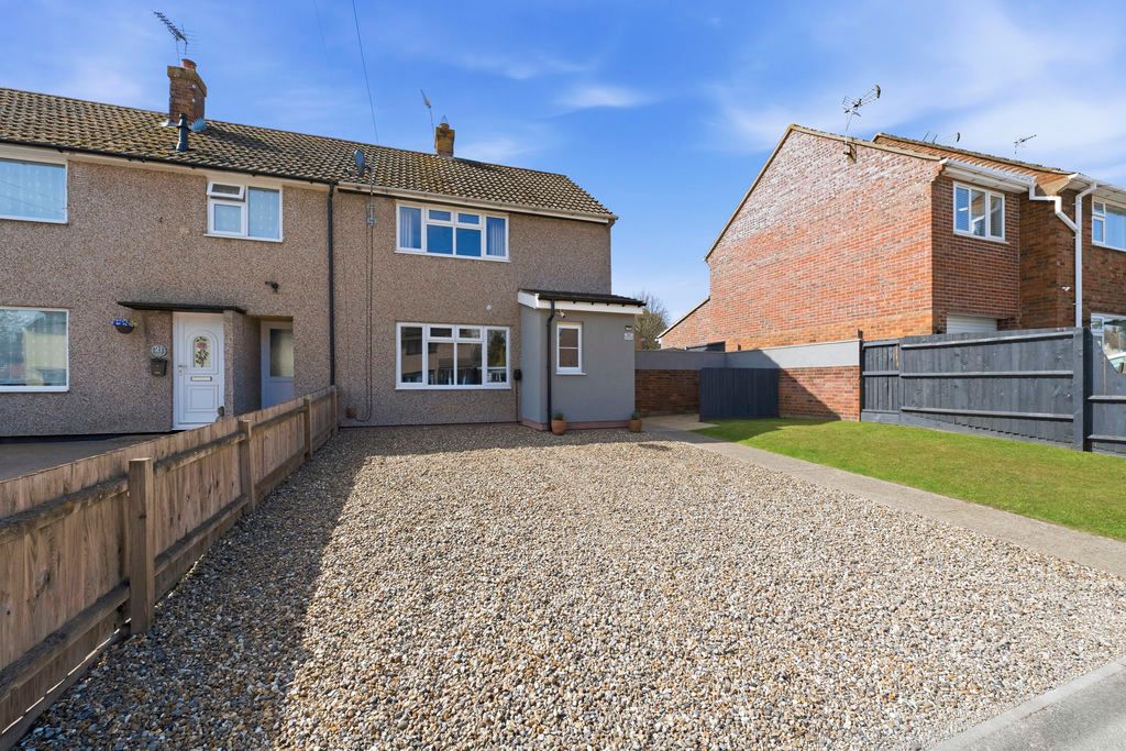 Property photo 1 of 15 Front