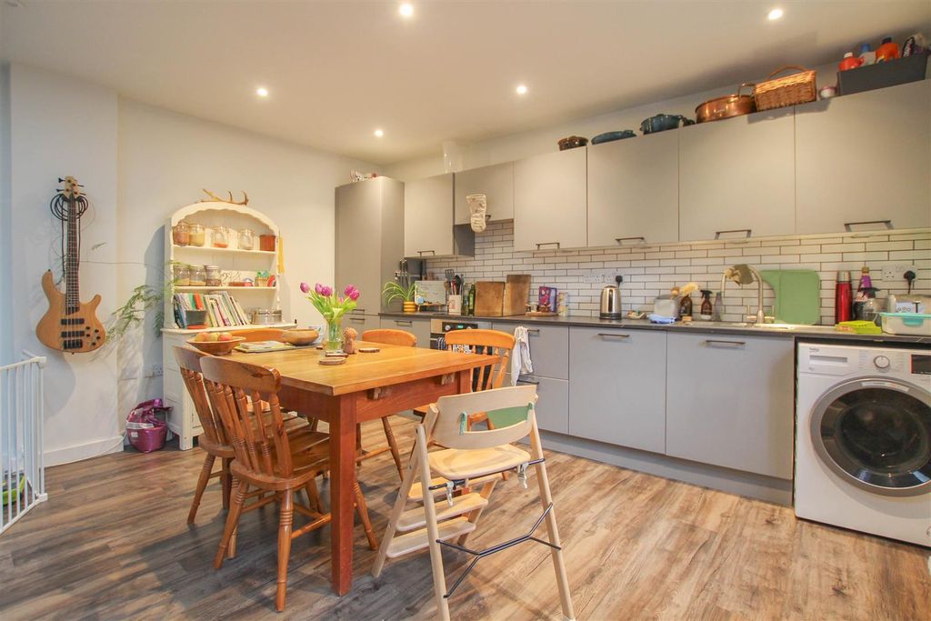 Property photo 2 of 9 Img_9167.Jpg