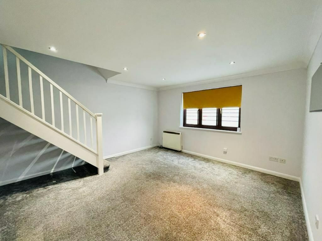 Property photo 3 of 11 Picture No. 04