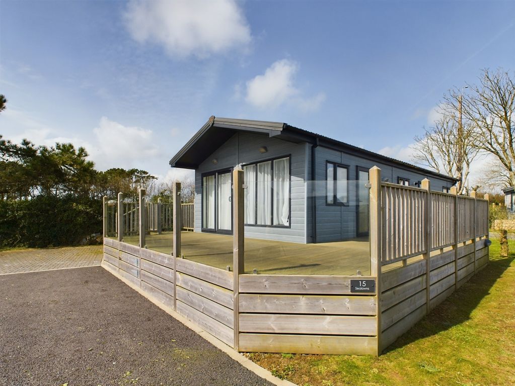 Property photo 1 of 13 3381060