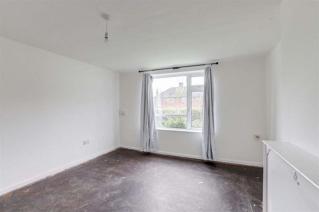 Property photo 2 of 11 171025_4.Jpg