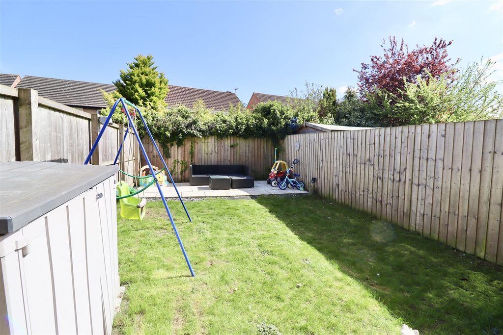 Property photo 2 of 9