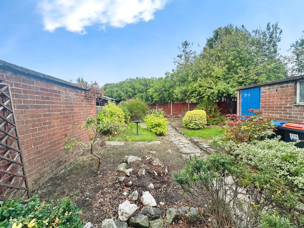Property photo 3 of 10 Picture No. 04