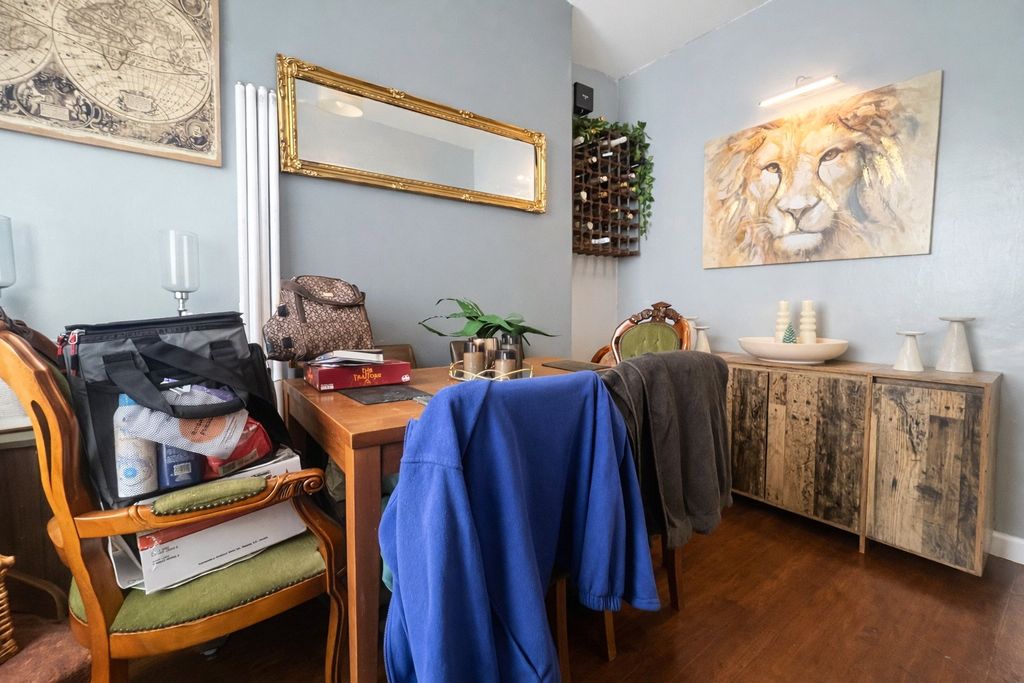 Property photo 2 of 9 Picture No. 06