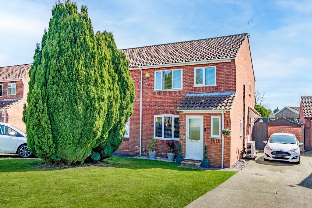 Property photo 1 of 24