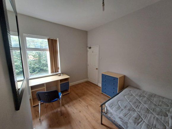 Property photo 3 of 19 9013117.Jpg