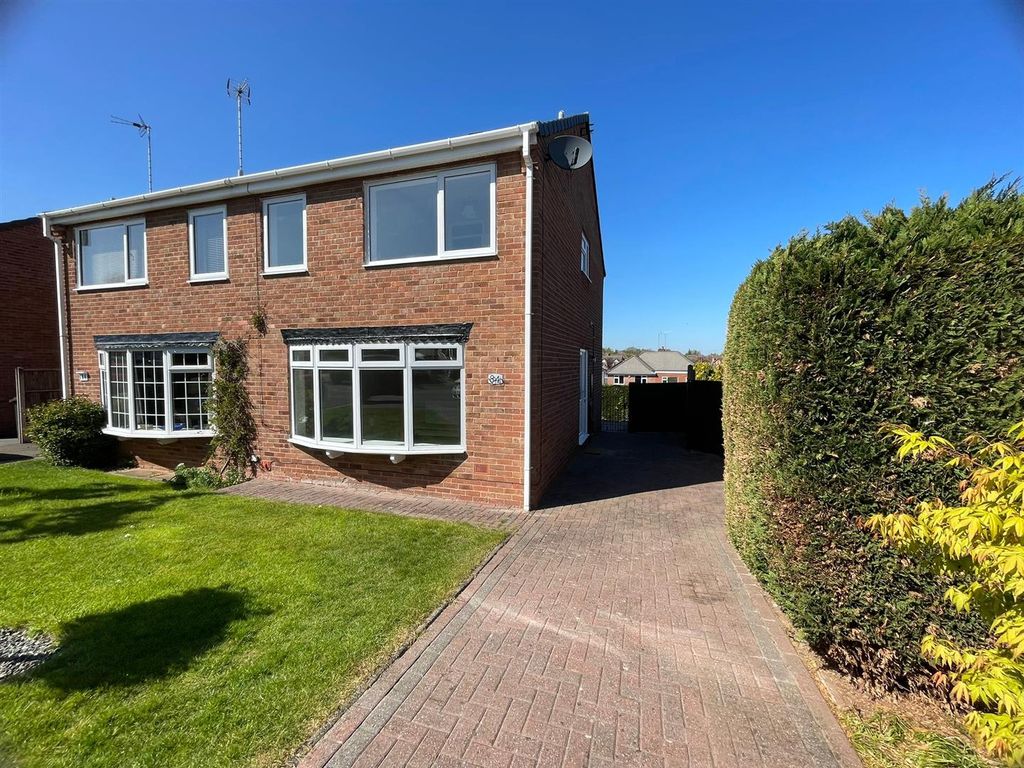 Property photo 1 of 14 Front.Jpg