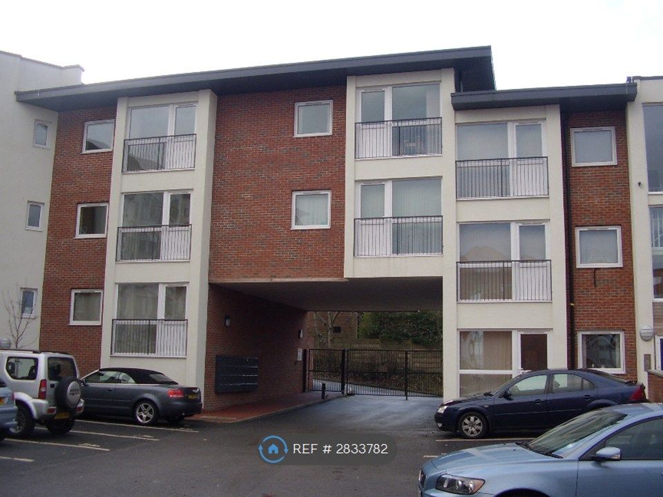 Property photo 2 of 34 City View