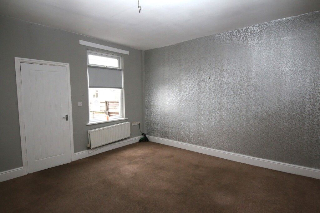 Property photo 3 of 9 Picture No. 05