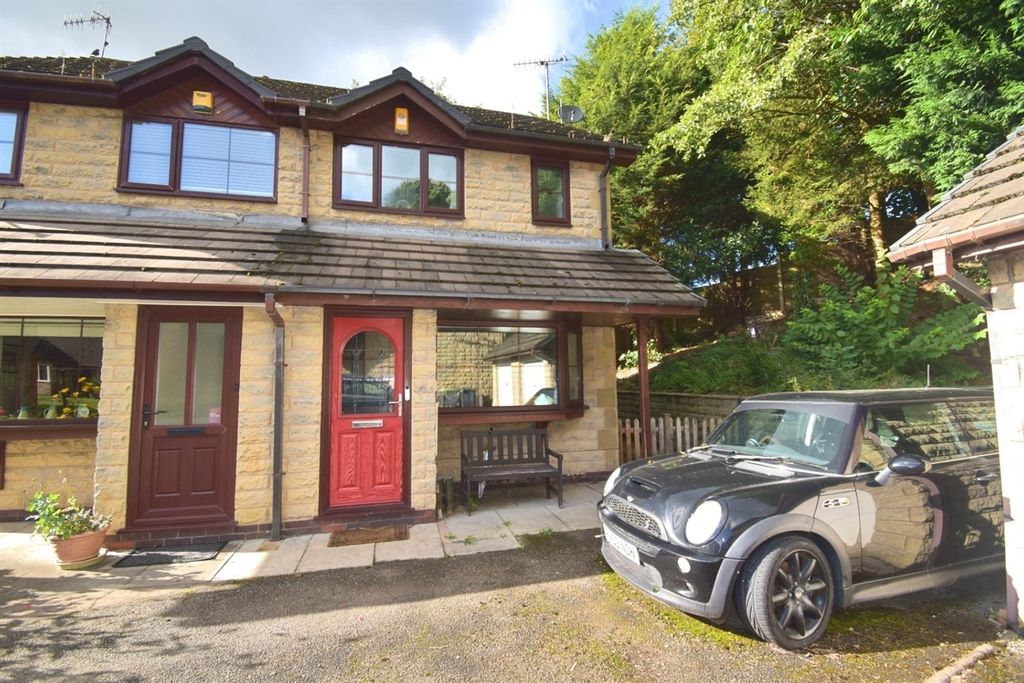 Property photo 1 of 12 (Main)