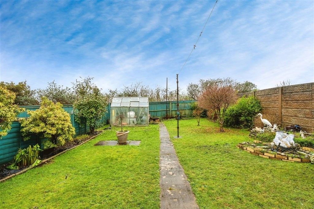 Property photo 2 of 6