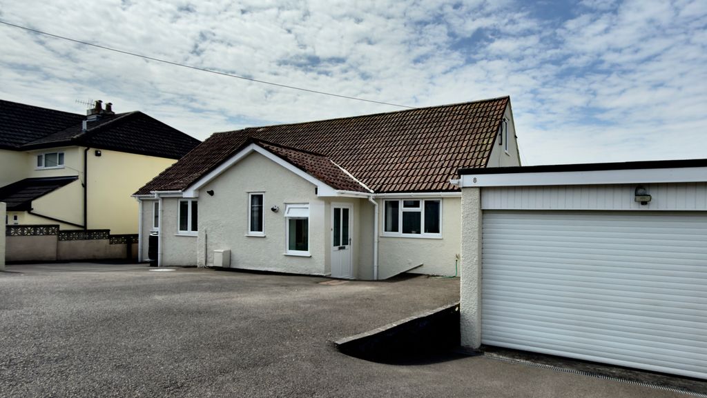 Property photo 2 of 34
