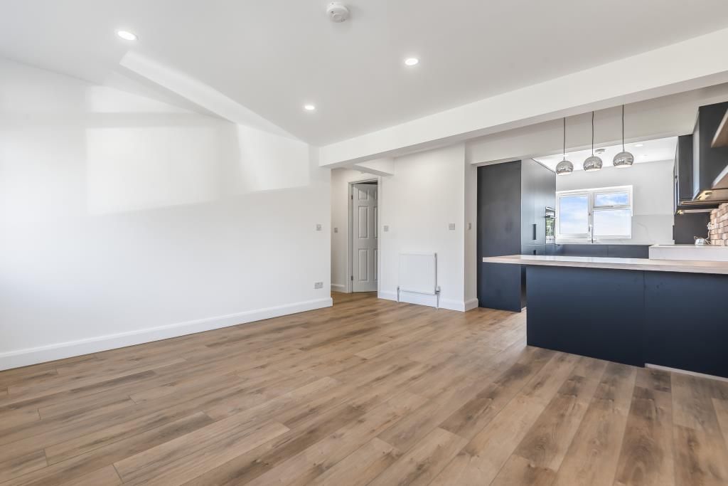 Property photo 2 of 11 Reception