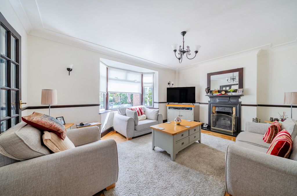 Property photo 2 of 22 1521450-13-6Aabec...