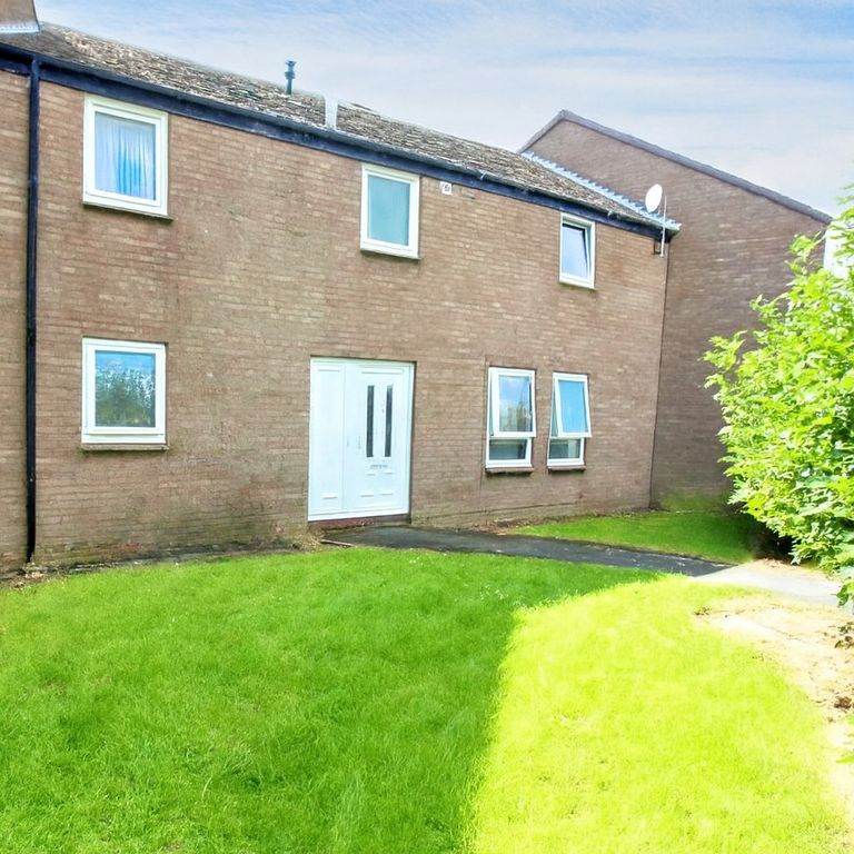 Property photo 1 of 9