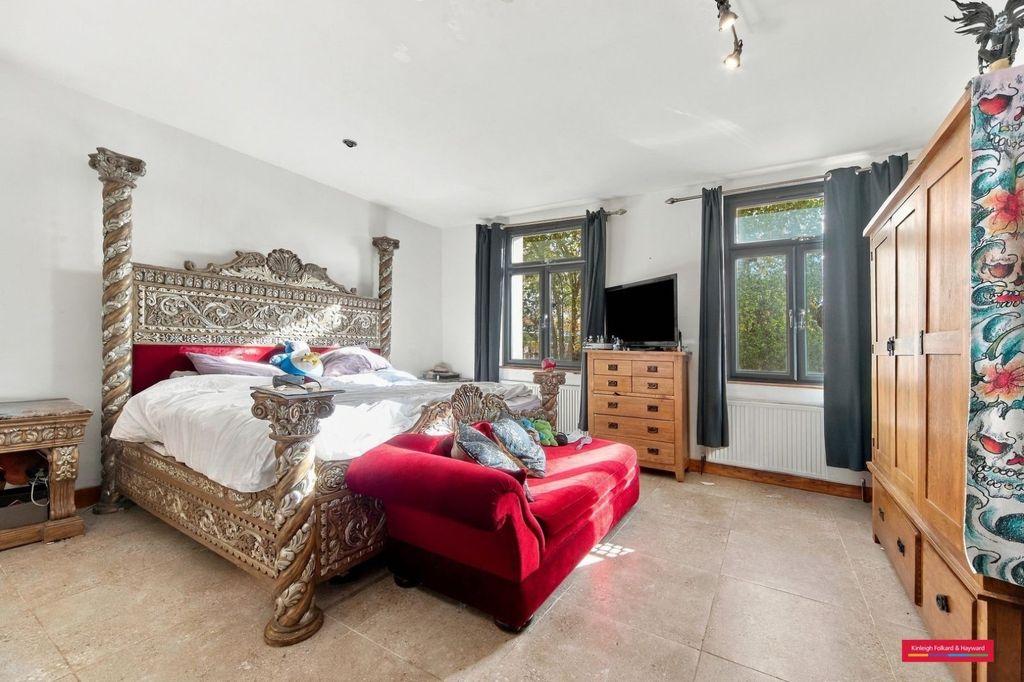 Property photo 1 of 13 Picture No. 02