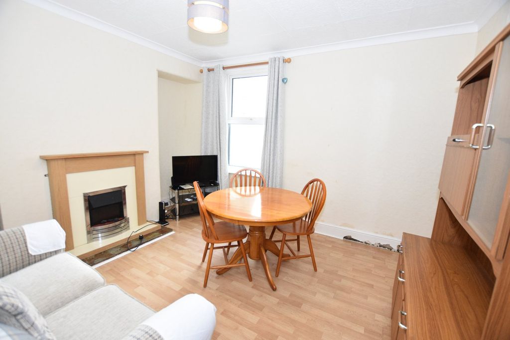 Property photo 3 of 15 Picture No. 07