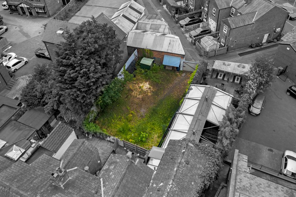 Property photo 2 of 3
